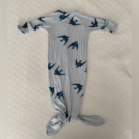 Kate Quinn TheWoods Blue Sparrow Button Knotted Gown in Beechwood Modal 0-3M EUC - Picture 2 of 4